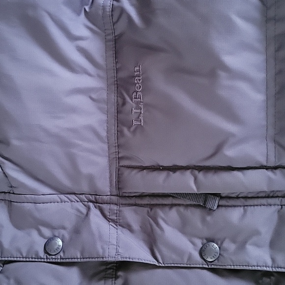 Llbean Puffer Vest - Picture 2 of 6
